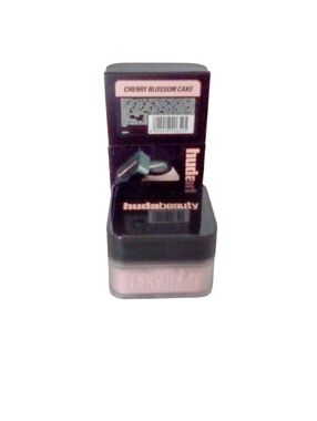 HUDA BEAUTY Baby Bake Mini Easy Bake Loose Baking Setting Powder Cherry Blossom